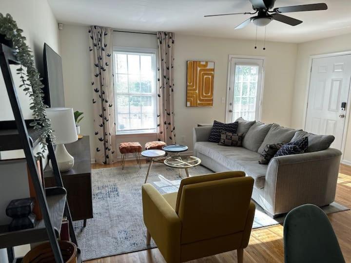Vine City Home - Duplex - 3 Mins From Gwcc & Mercedes- Benz Stadium Атланта Экстерьер фото