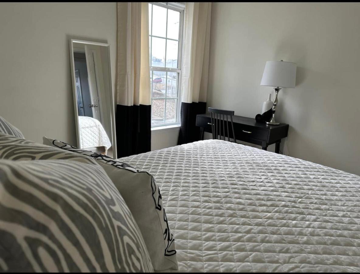 Vine City Home - Duplex - 3 Mins From Gwcc & Mercedes- Benz Stadium Атланта Экстерьер фото